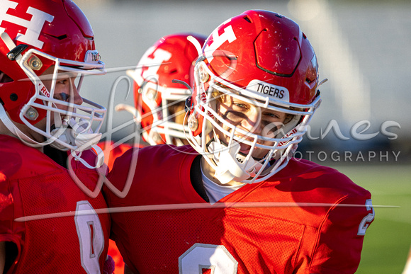 Huron vs Vermilion Varsity Football-20231006-9